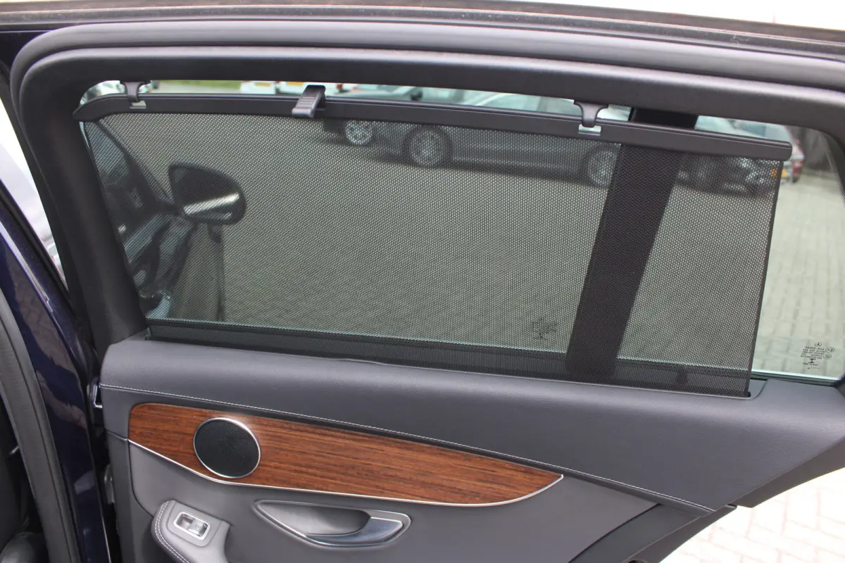 300e AUT9 AMG Line KEY-LESS GO COMAND CARPLAY