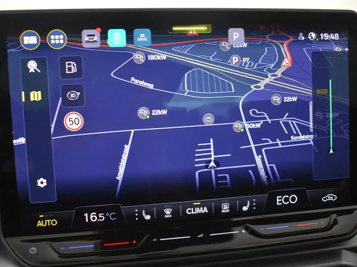 FR Business - eHybrid 18'' LMV Performance | Trekhaak | App-Connect Draadloos | Stoel + Stuur Verwarming | Camera
