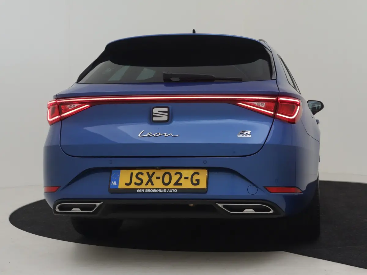 FR Business - eHybrid 18'' LMV Performance | Trekhaak | App-Connect Draadloos | Stoel + Stuur Verwarming | Camera
