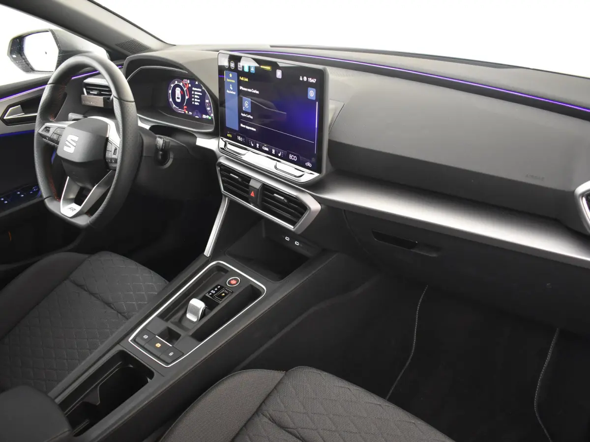 FR Business - eHybrid 18'' LMV Performance | Trekhaak | App-Connect Draadloos | Stoel + Stuur Verwarming | Camera