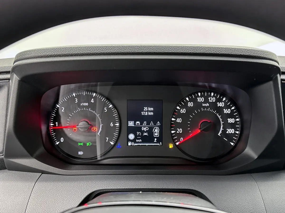 T35 2.0 dCi 170 L2H2 Schuifdeur L+R Camera 170pk Carplay Stoelverwarming Voorruit verwarming
