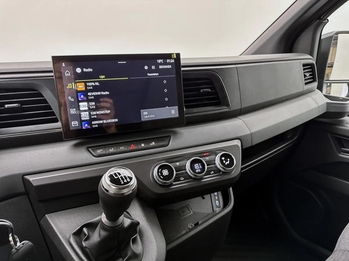 T35 2.0 dCi 170 L2H2 Schuifdeur L+R Camera 170pk Carplay Stoelverwarming Voorruit verwarming