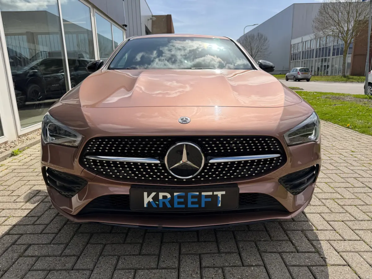 250 e Premium Roségoud | Head up | Sfeer | ACC
