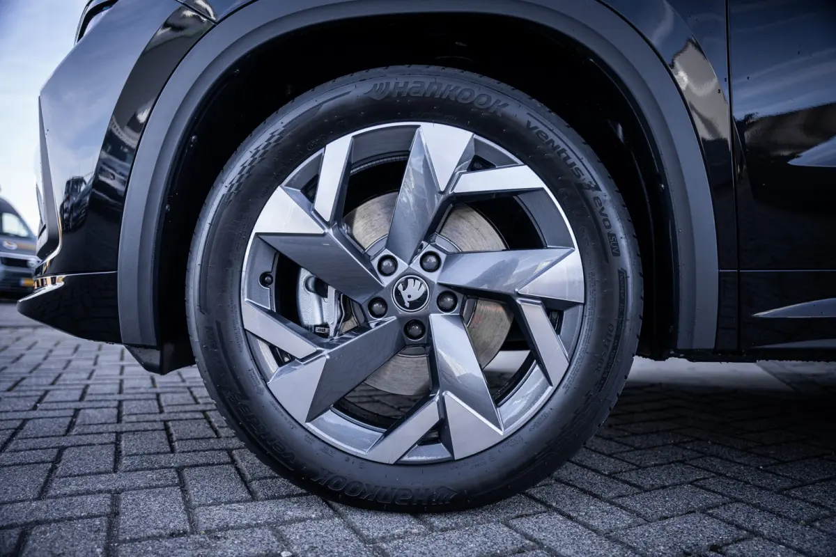 1.5 TSI PHEV Sportline Business | Achteruitrijcamera | Trekhaak uitklapbaar | Voorstoelen verwarmd