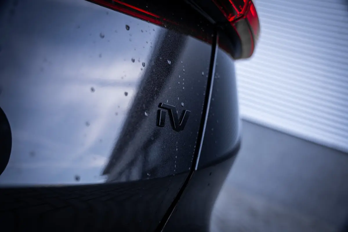 1.5 TSI PHEV Sportline Business | Achteruitrijcamera | Trekhaak uitklapbaar | Voorstoelen verwarmd