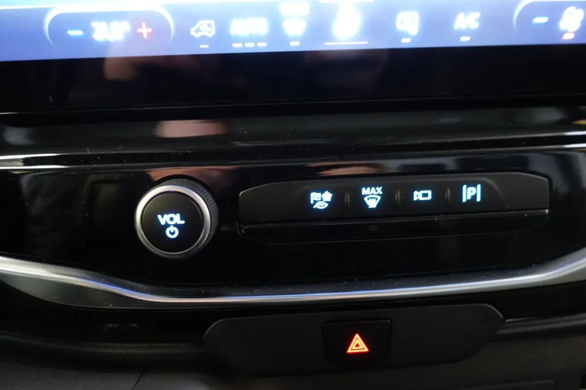 310 2.0 TDCI L2H2 Trend Automaat Navigatie Trekhaak 360° Camera Airco Cruise DAB+