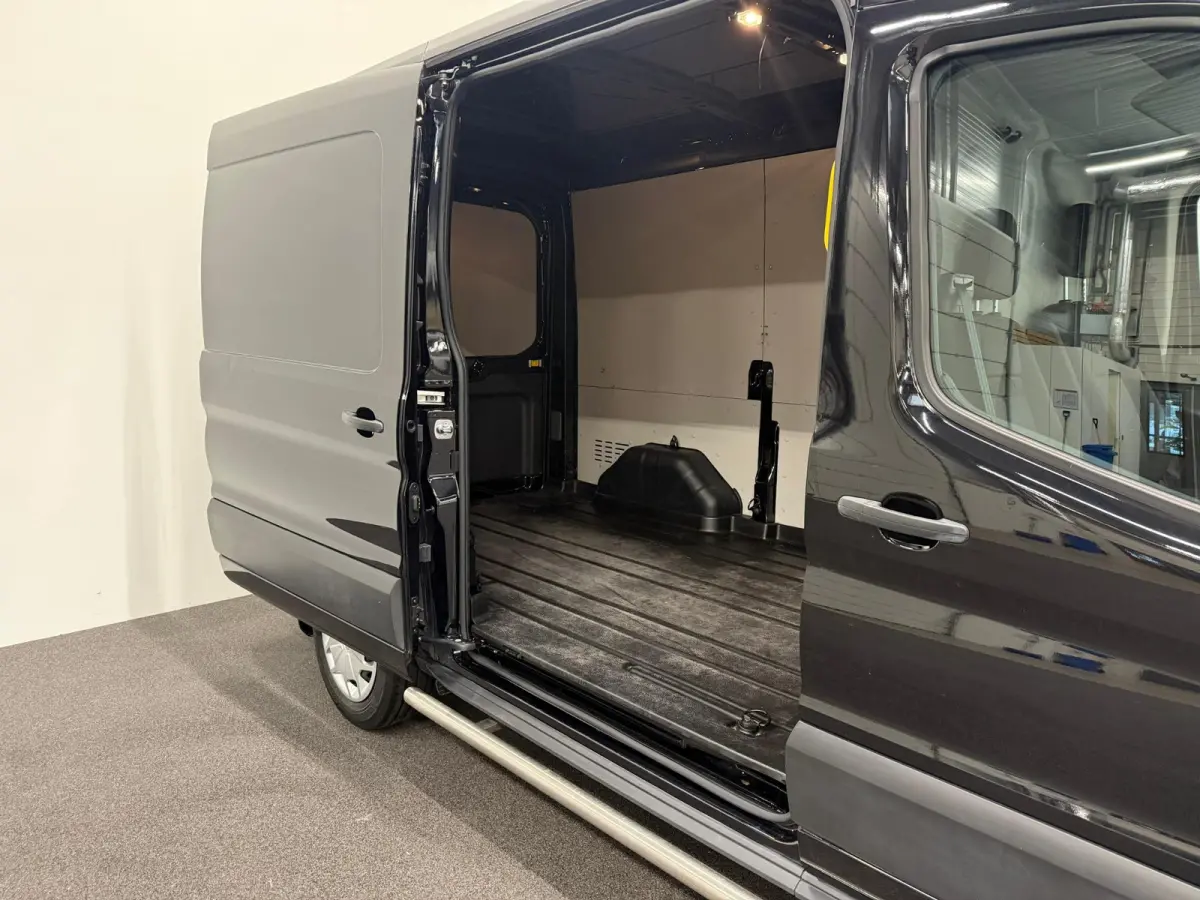 310 2.0 TDCI L2H2 Trend Automaat Navigatie Trekhaak 360° Camera Airco Cruise DAB+