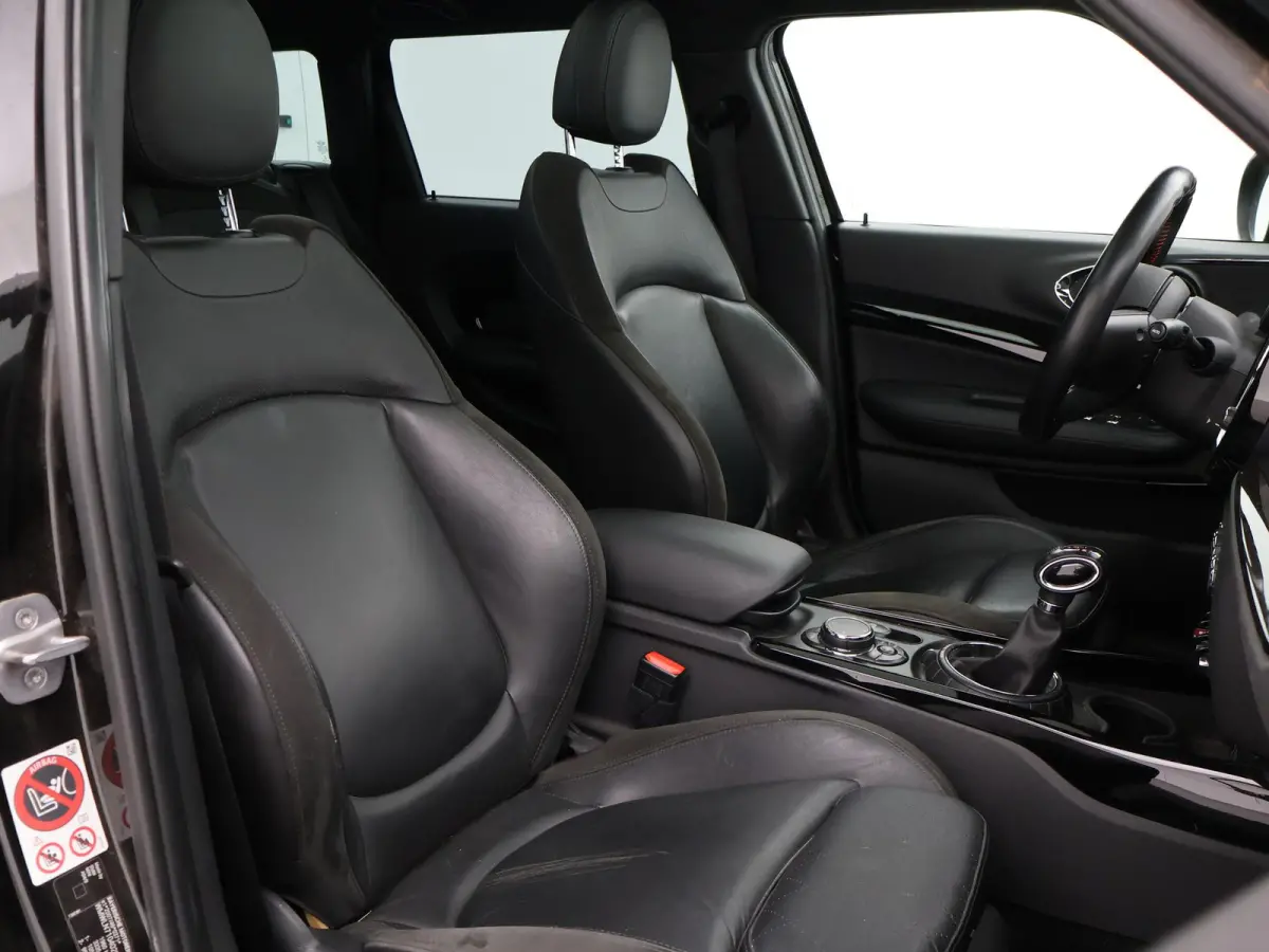 2.0 COOPER S 192 PK AUT. + PANORAMA | CAMERA | HEAD-UP | HARMAN/KARDON | STOELVERWARMING
