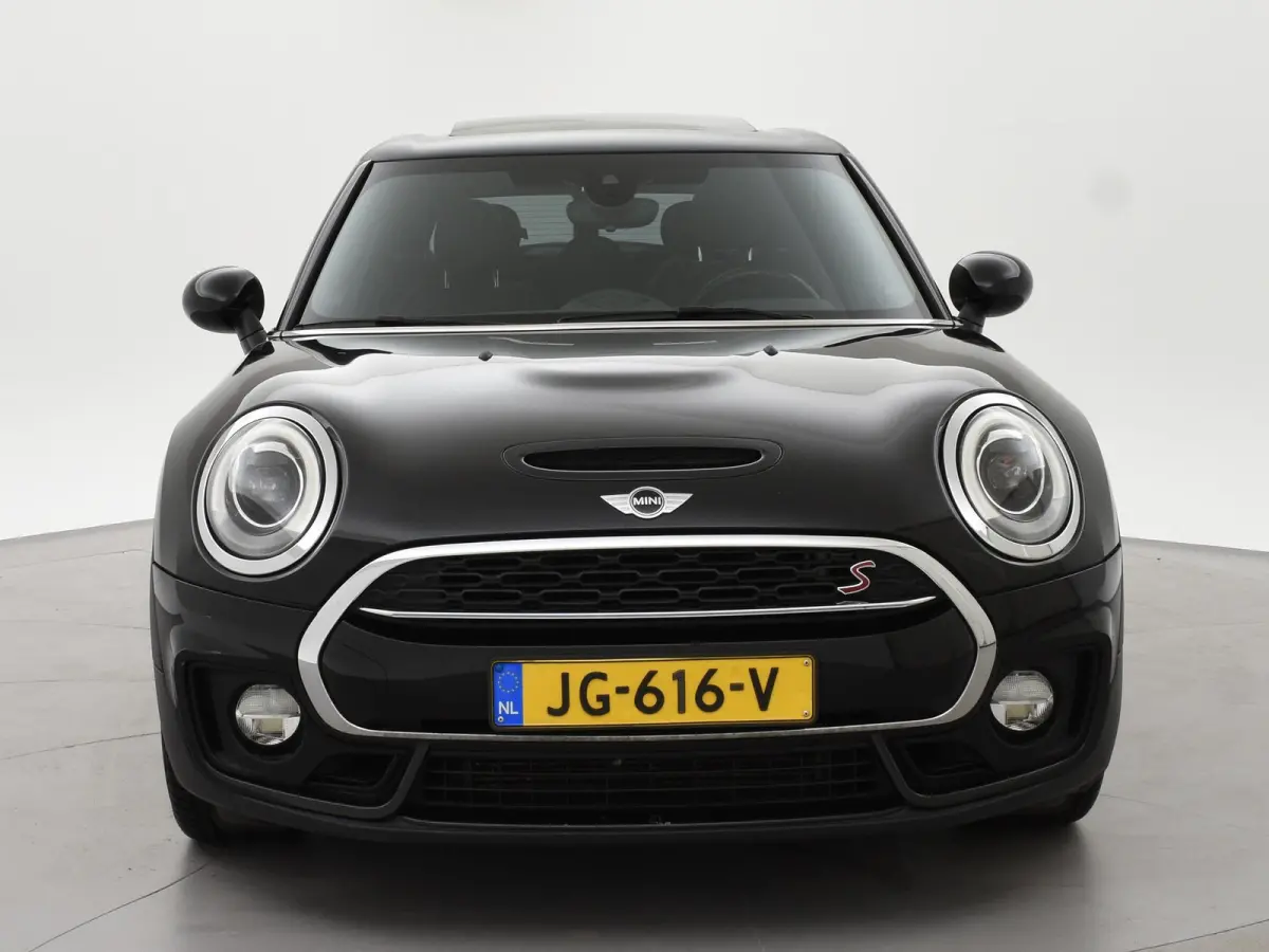 2.0 COOPER S 192 PK AUT. + PANORAMA | CAMERA | HEAD-UP | HARMAN/KARDON | STOELVERWARMING