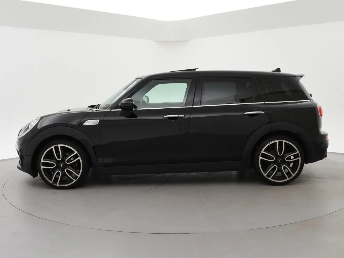 2.0 COOPER S 192 PK AUT. + PANORAMA | CAMERA | HEAD-UP | HARMAN/KARDON | STOELVERWARMING