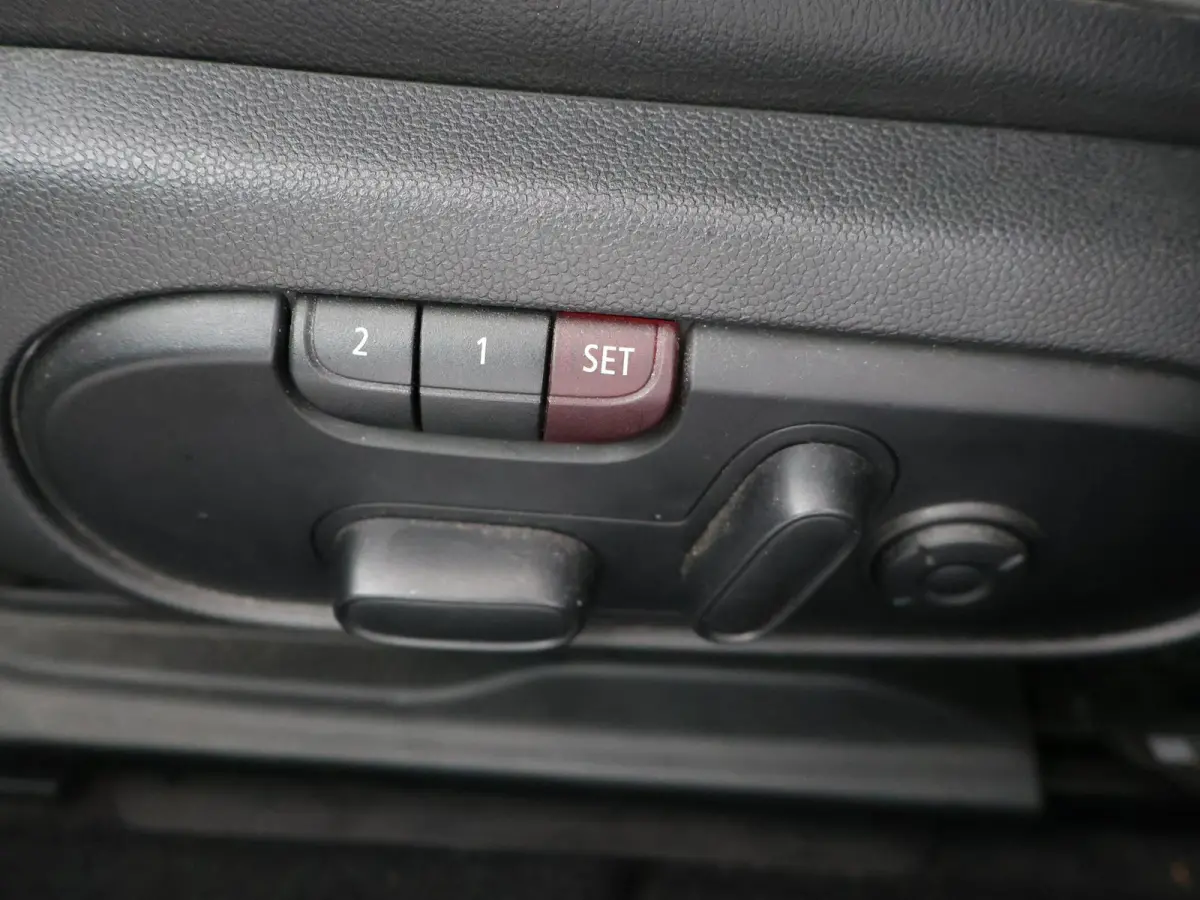 2.0 COOPER S 192 PK AUT. + PANORAMA | CAMERA | HEAD-UP | HARMAN/KARDON | STOELVERWARMING