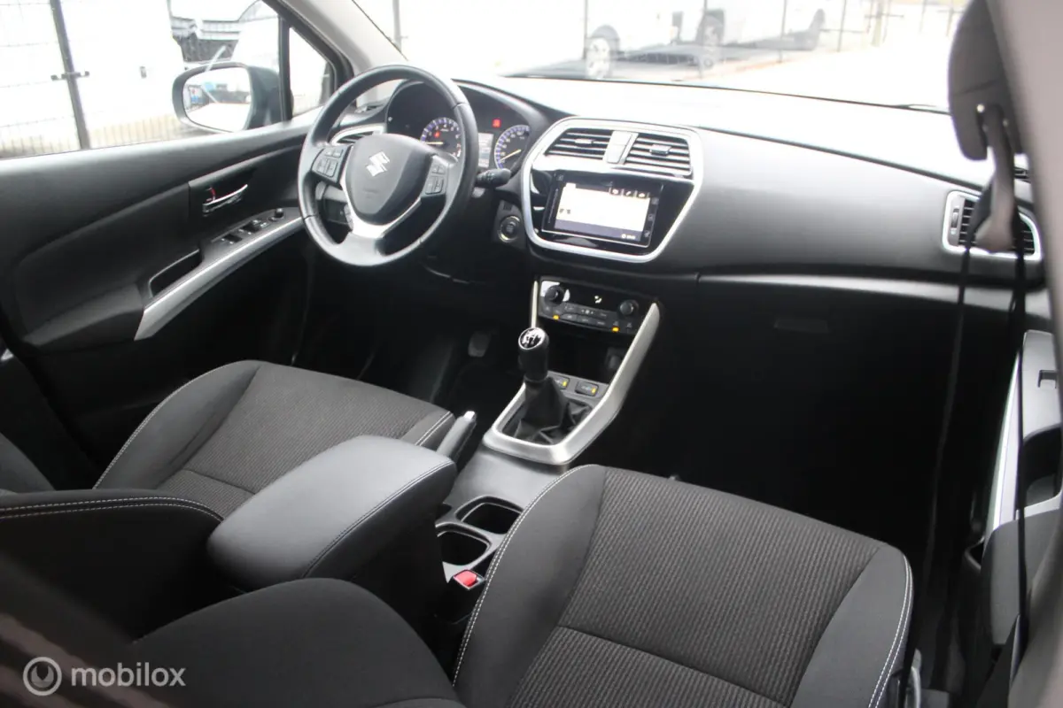 1.0 Boosterjet Select 1e Eigenaar | Boekjes | Navigatie.