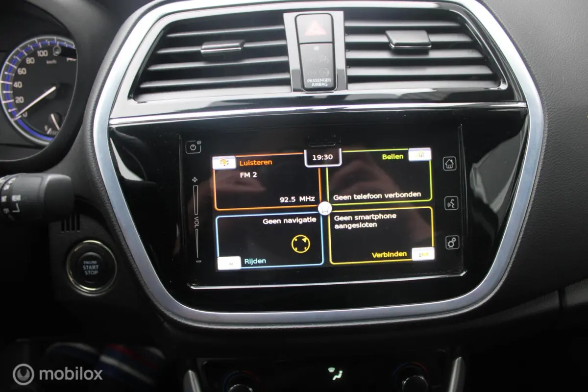 1.0 Boosterjet Select 1e Eigenaar | Boekjes | Navigatie.