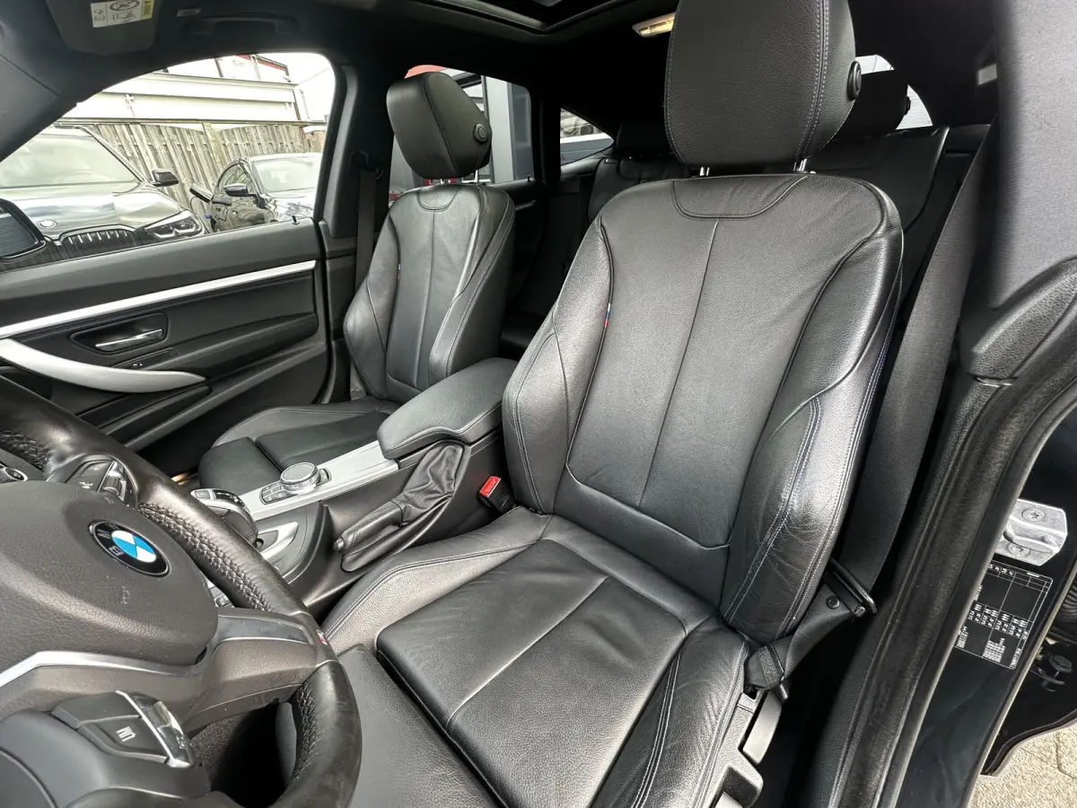 320i M-SPORT High Exec. CarPlay-HUD-PanoDak