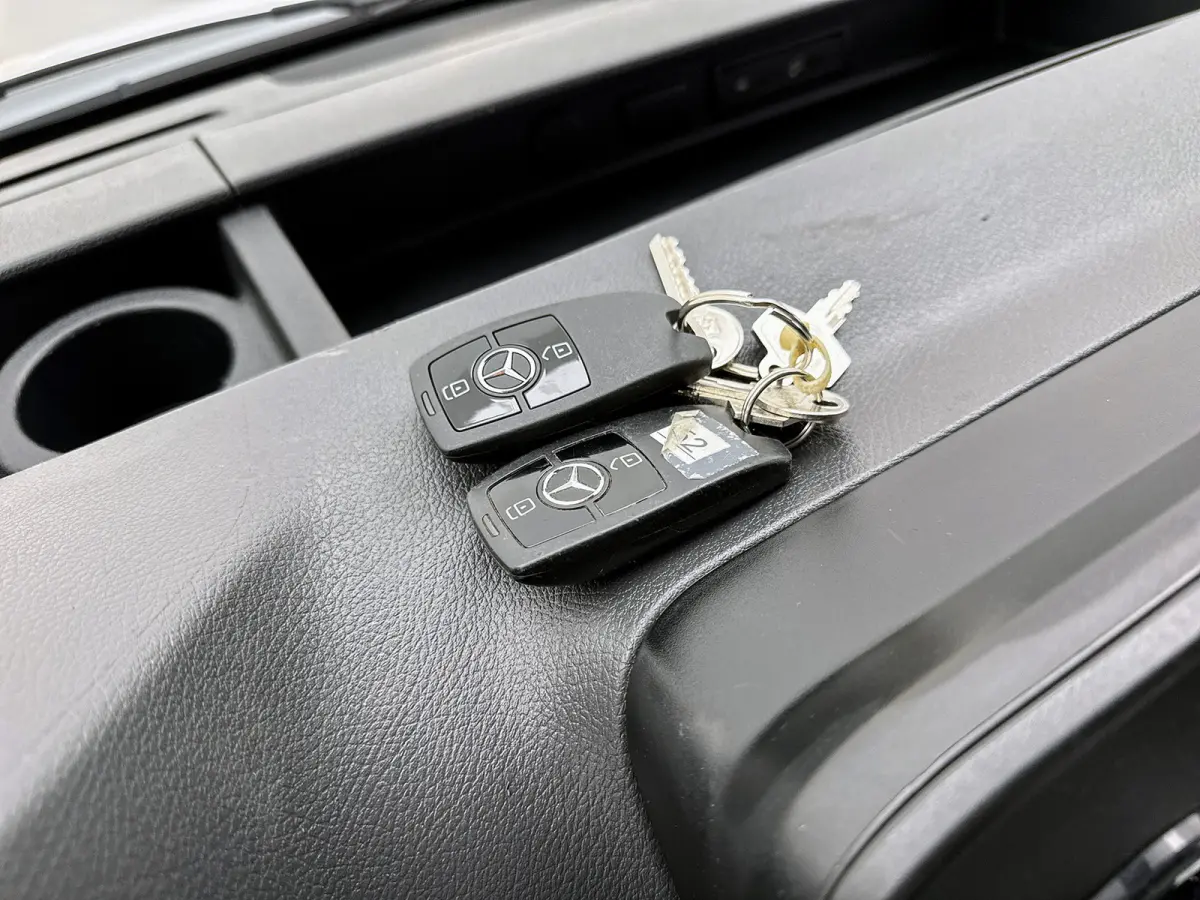 315 1.9 CDI L2 RWD Koelwagen Navigatie Carrier koeling Zijdeur L+R Camera MBUX Carplay Euro 6