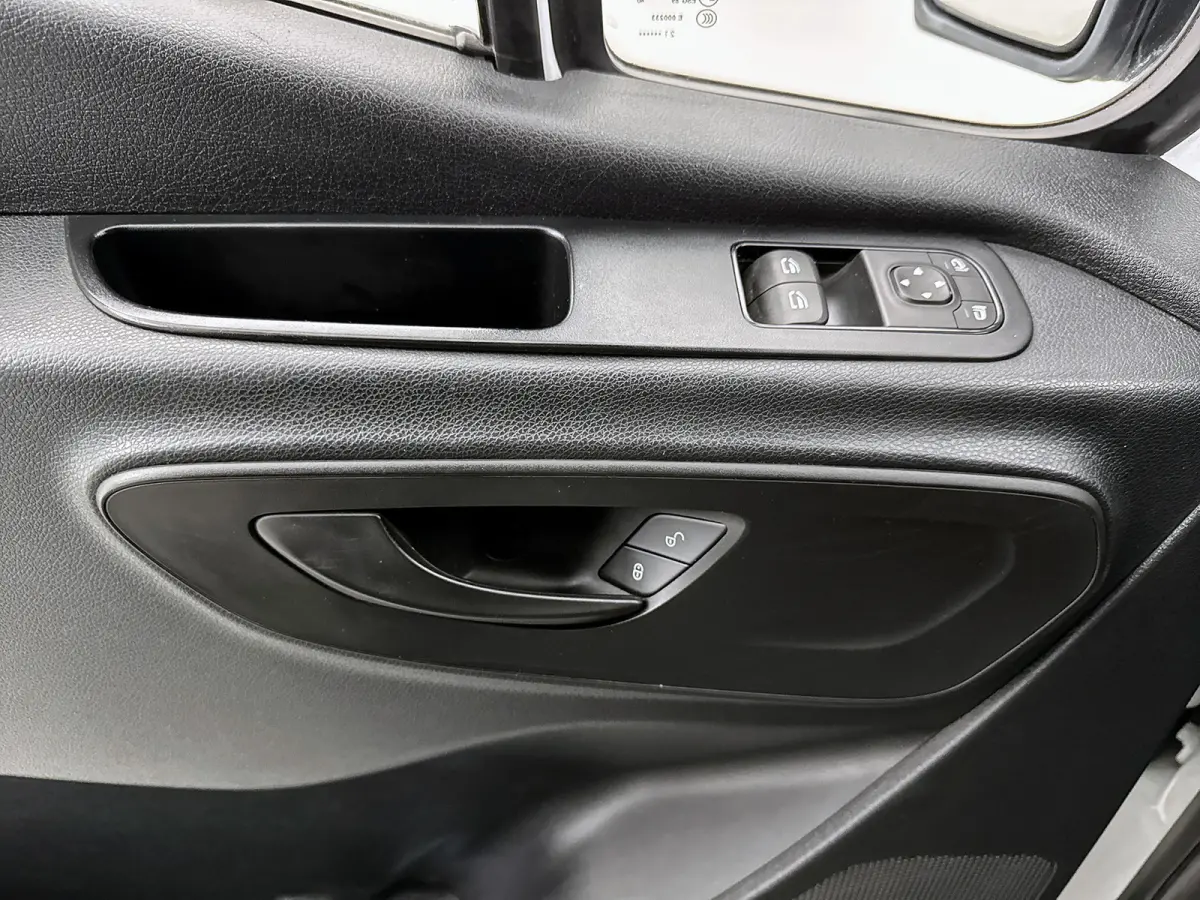 315 1.9 CDI L2 RWD Koelwagen Navigatie Carrier koeling Zijdeur L+R Camera MBUX Carplay Euro 6