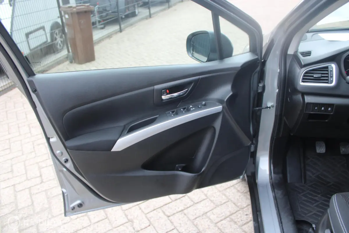 1.0 Boosterjet Select | 5 keer op voorraad |