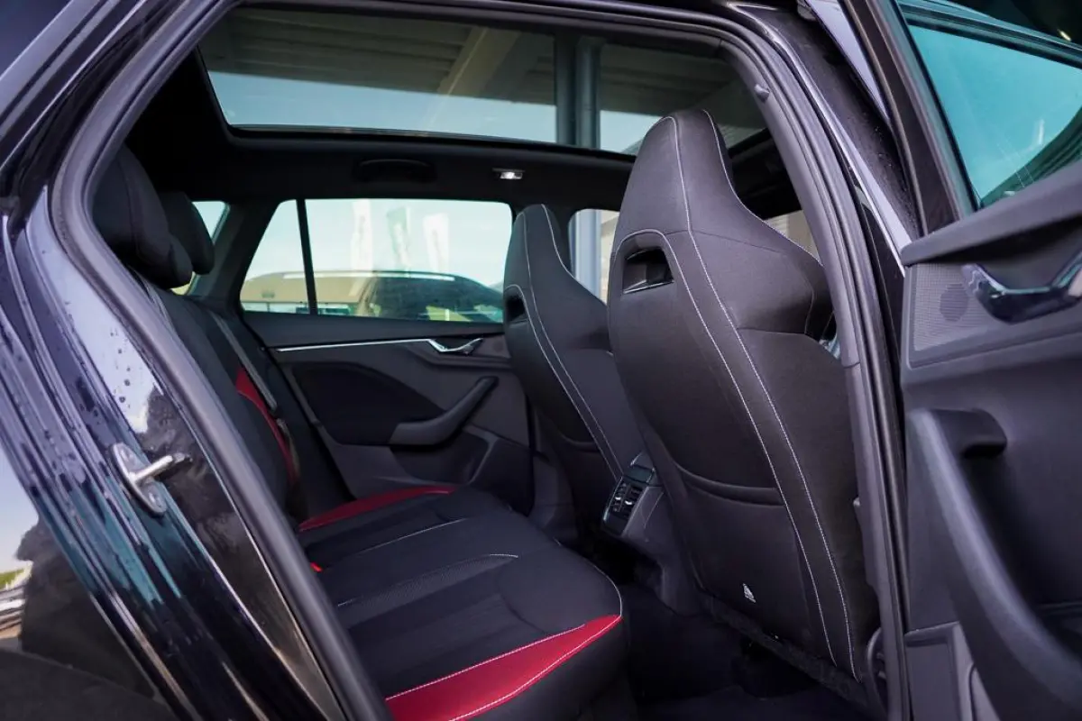 1.0 TSI Monte Carlo / DSG Aut / Pano / Matrix / Camera / Adaptive Cruise