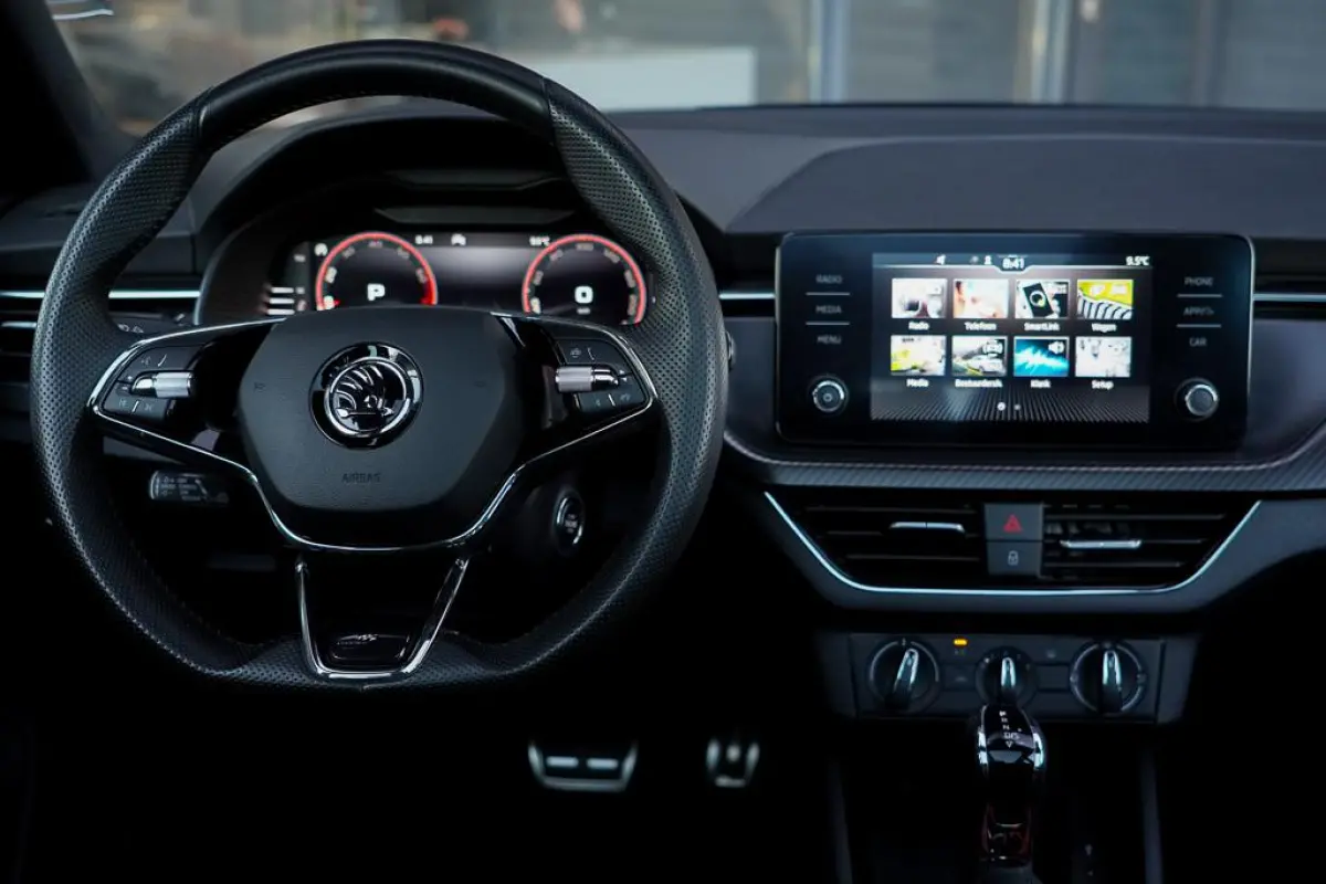 1.0 TSI Monte Carlo / DSG Aut / Pano / Matrix / Camera / Adaptive Cruise