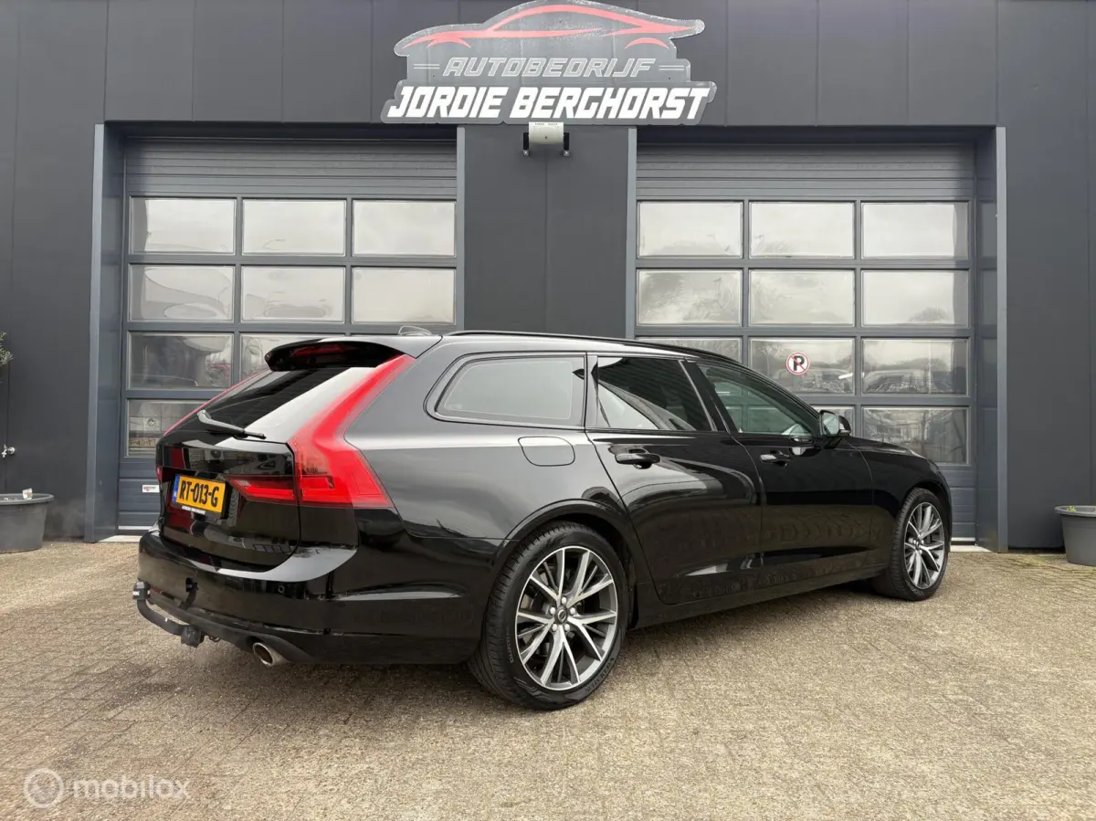 2.0 T5 90th Anniversary Edition