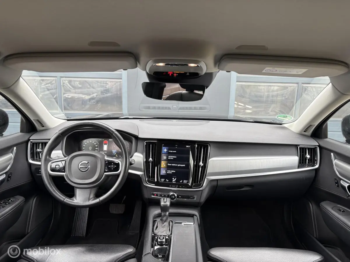 2.0 T5 90th Anniversary Edition