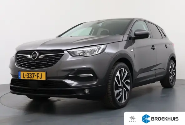 1.6 Turbo Hybrid Business Edition / Navigatie / Camera / Parkeersensoren / ECC / Carplay / 18'' LMV