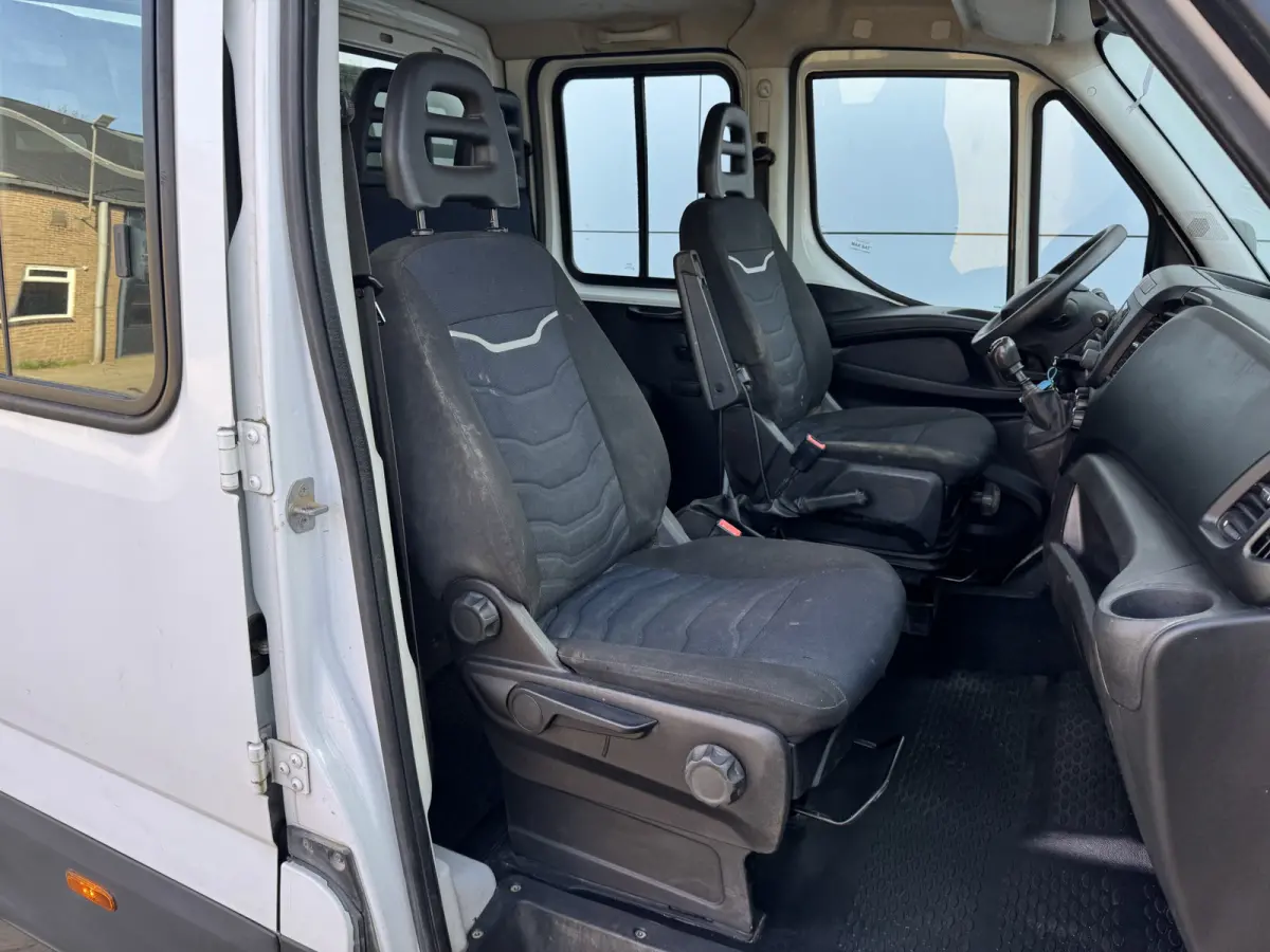 35C14 2.3 Kipper Dubbele Cabine Dubbellucht 3,5t Trekhaak 6 Stoelen Airco Cruise Control Benne Tipper