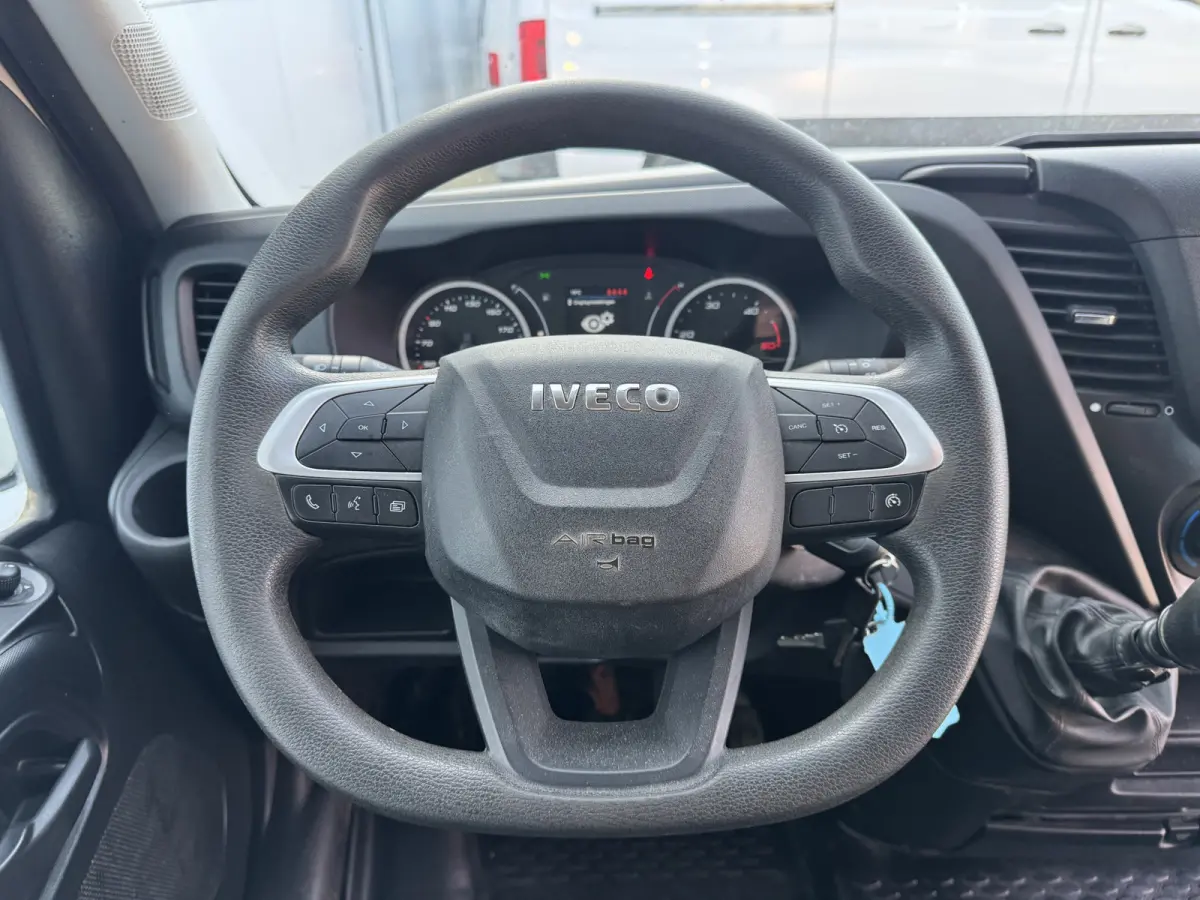 35C14 2.3 Kipper Dubbele Cabine Dubbellucht 3,5t Trekhaak 6 Stoelen Airco Cruise Control Benne Tipper