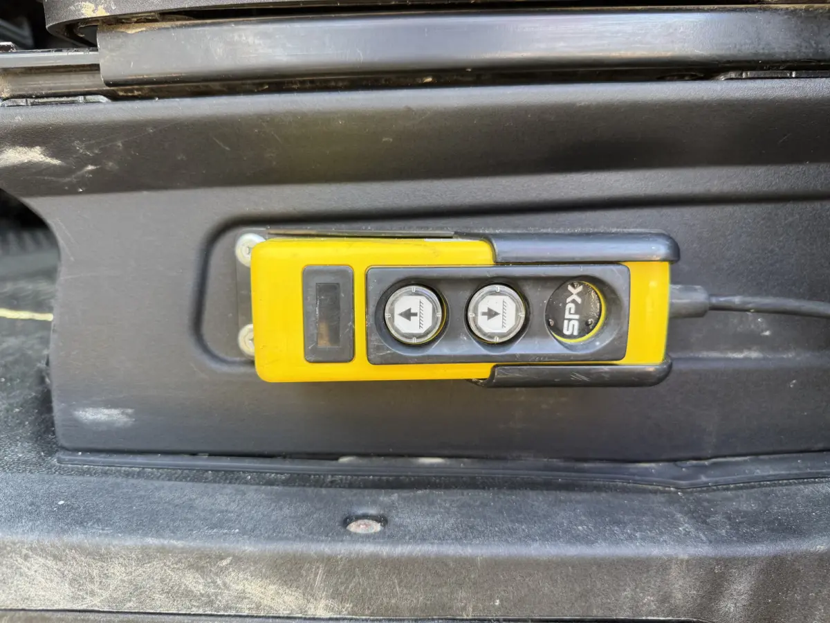 35C14 2.3 Kipper Dubbele Cabine Dubbellucht 3,5t Trekhaak 6 Stoelen Airco Cruise Control Benne Tipper