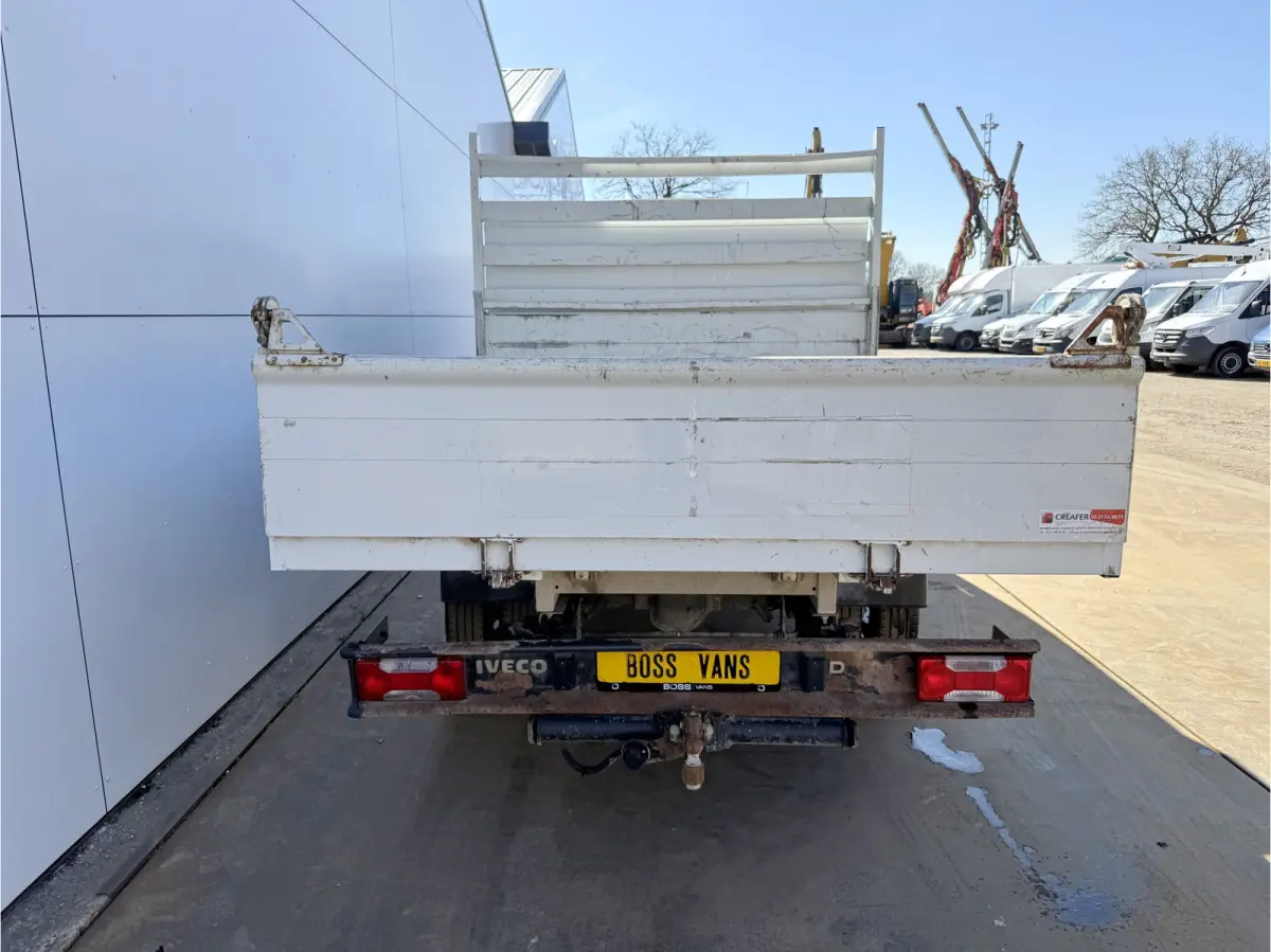 35C14 2.3 Kipper Dubbele Cabine Dubbellucht 3,5t Trekhaak 6 Stoelen Airco Cruise Control Benne Tipper
