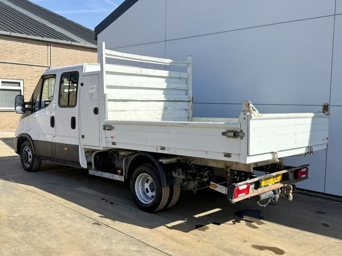 35C14 2.3 Kipper Dubbele Cabine Dubbellucht 3,5t Trekhaak 6 Stoelen Airco Cruise Control Benne Tipper
