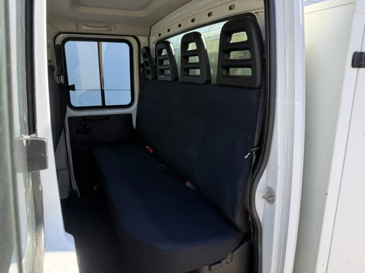 35C14 2.3 Kipper Dubbele Cabine Dubbellucht 3,5t Trekhaak 6 Stoelen Airco Cruise Control Benne Tipper
