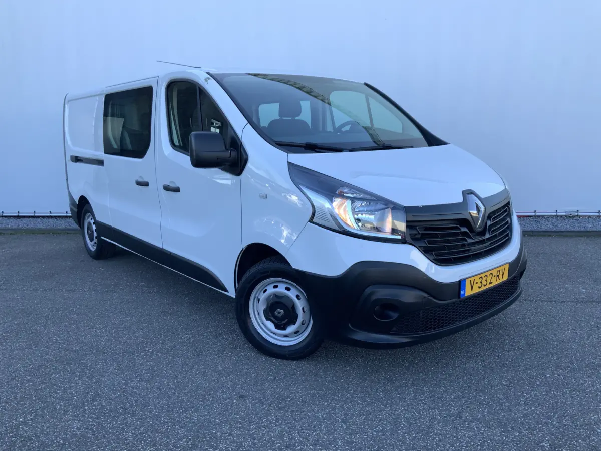 1.6 dCi T29 L2H1 Dub Cab 6 Zits Airco Cruise Trekhaak 2000 kg Euro 6