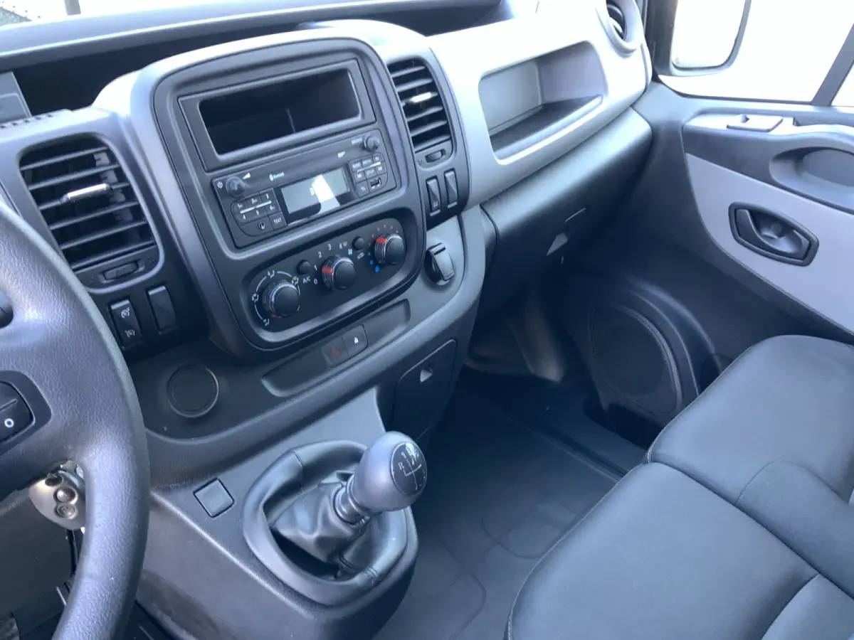 1.6 dCi T29 L2H1 Dub Cab 6 Zits Airco Cruise Trekhaak 2000 kg Euro 6