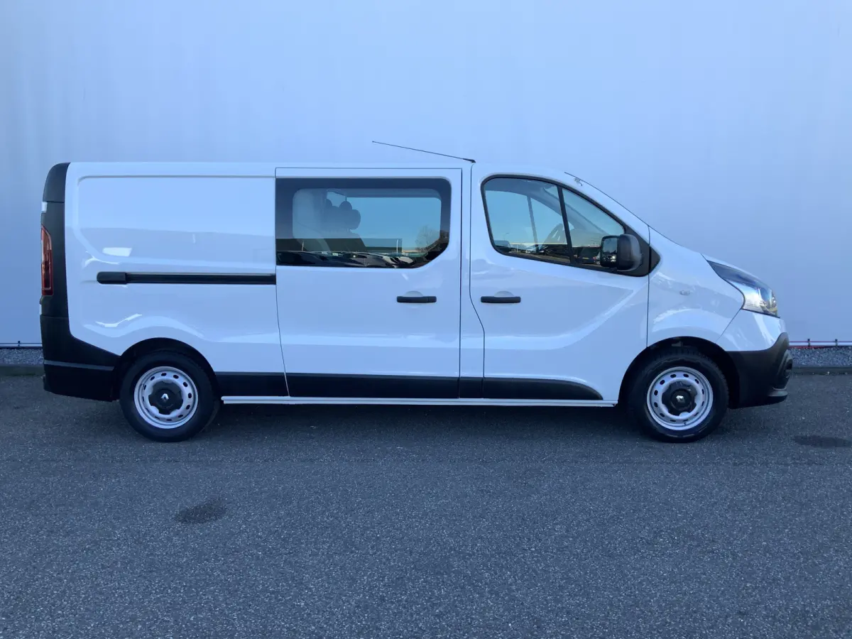 1.6 dCi T29 L2H1 Dub Cab 6 Zits Airco Cruise Trekhaak 2000 kg Euro 6