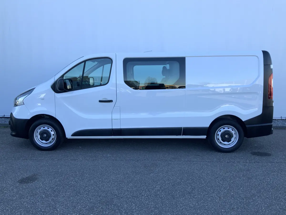 1.6 dCi T29 L2H1 Dub Cab 6 Zits Airco Cruise Trekhaak 2000 kg Euro 6