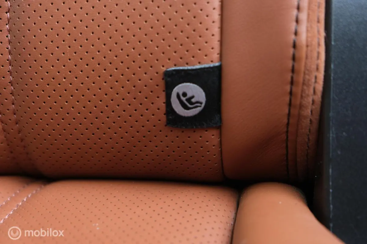 3.0 TDV6 Autobiography | Massage | 360 | Alcantara | Pano | Ambiant | LED | Trekhaak | Stoelverw. en ventilatie | NL Auto