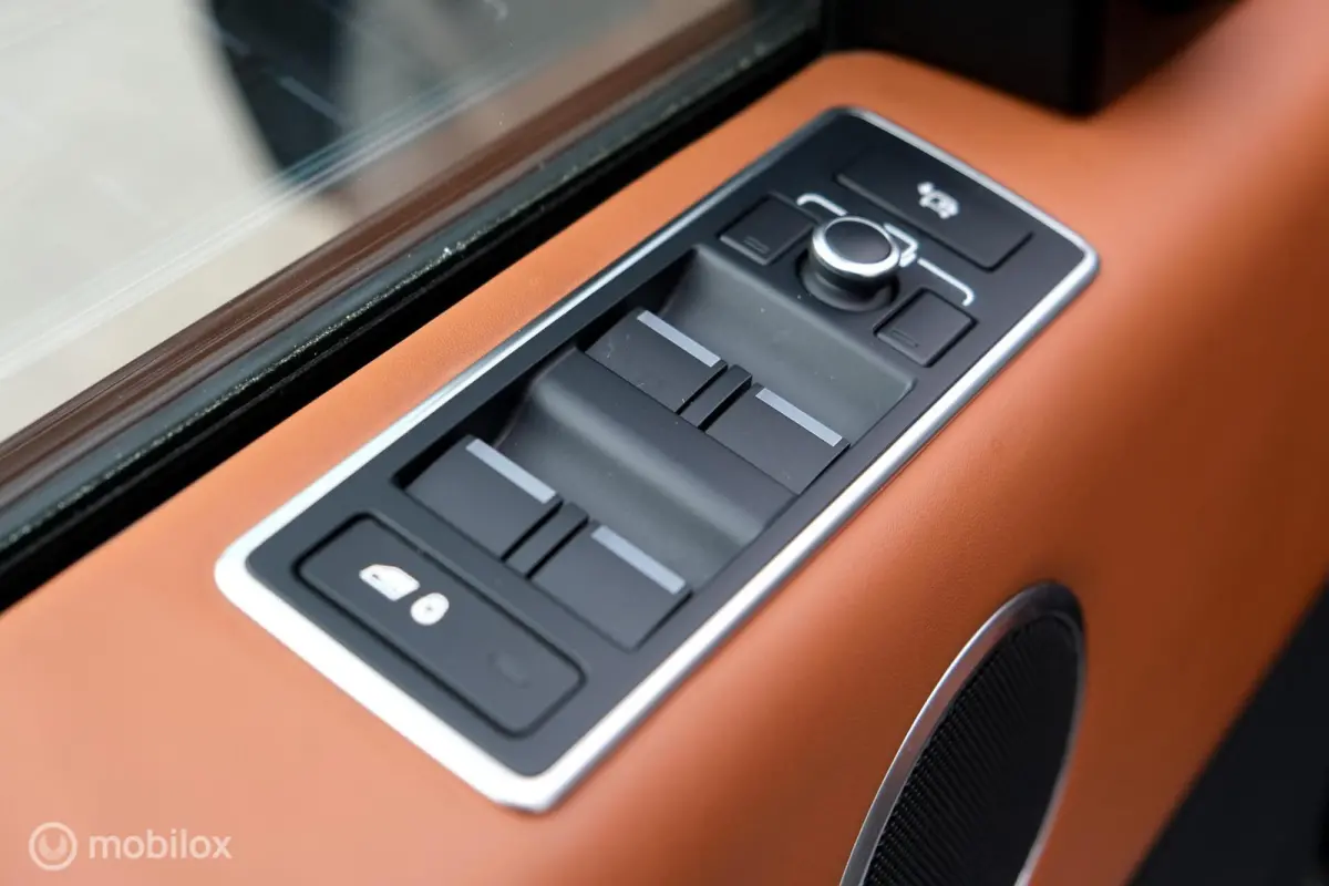 3.0 TDV6 Autobiography | Massage | 360 | Alcantara | Pano | Ambiant | LED | Trekhaak | Stoelverw. en ventilatie | NL Auto