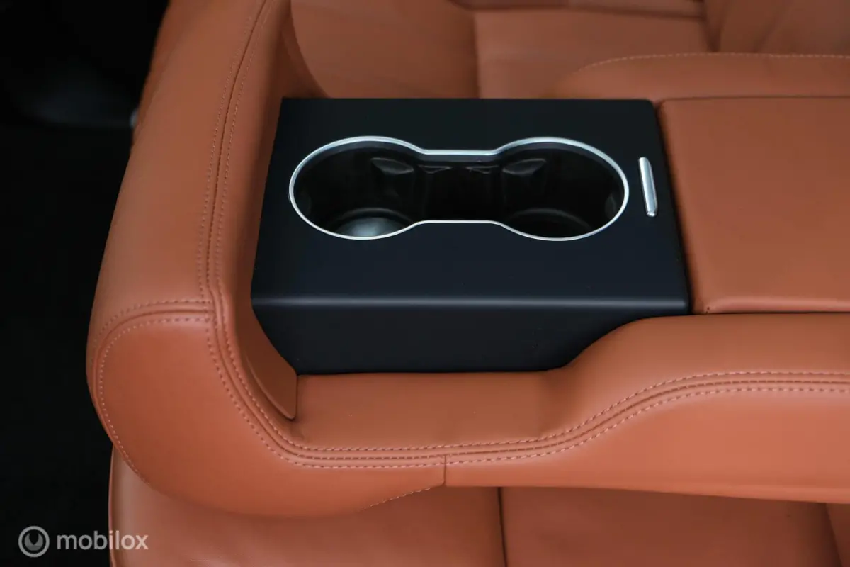 3.0 TDV6 Autobiography | Massage | 360 | Alcantara | Pano | Ambiant | LED | Trekhaak | Stoelverw. en ventilatie | NL Auto
