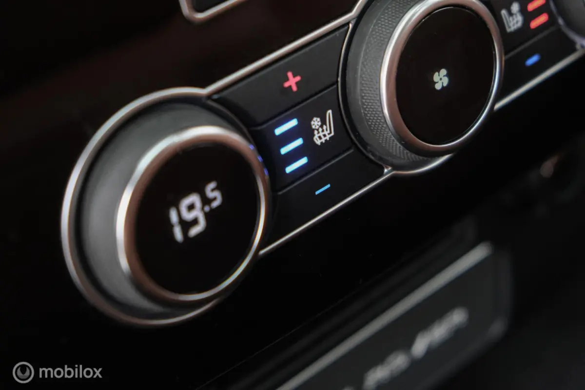 3.0 TDV6 Autobiography | Massage | 360 | Alcantara | Pano | Ambiant | LED | Trekhaak | Stoelverw. en ventilatie | NL Auto