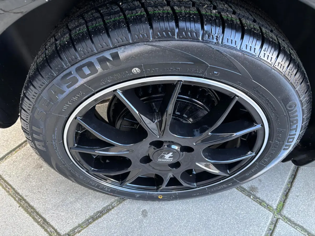 1.0 TCe Life| 1st eig. |weinig km s |nieuwe wiel/ All-Seasons|2de set wielen als nieuw