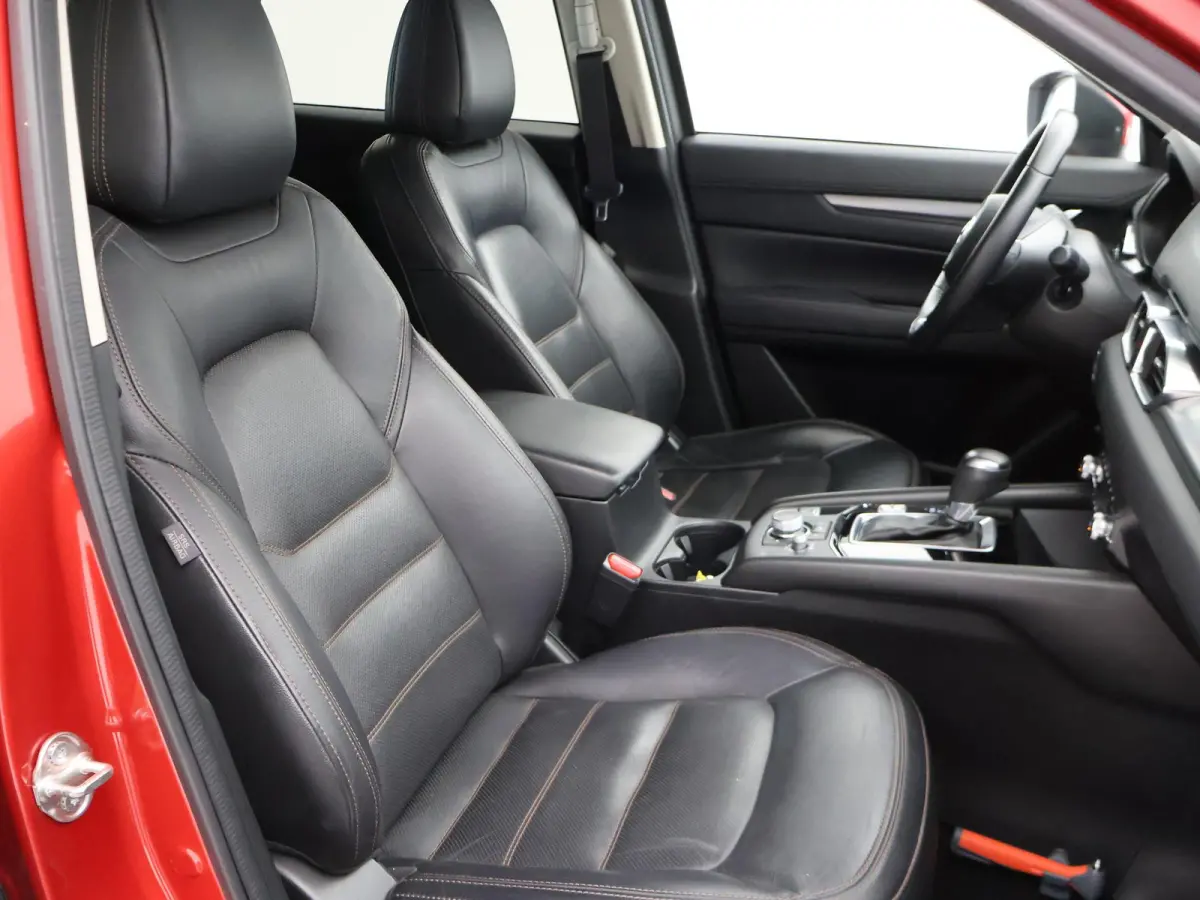2.0 165 PK AUT. + 20 INCH LMV | LEDER | CARPLAY | BOSE | MEMORY | STUUR/STOELVERW.