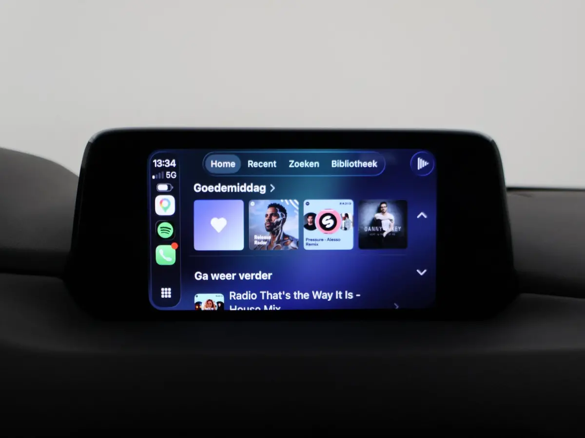 2.0 165 PK AUT. + 20 INCH LMV | LEDER | CARPLAY | BOSE | MEMORY | STUUR/STOELVERW.