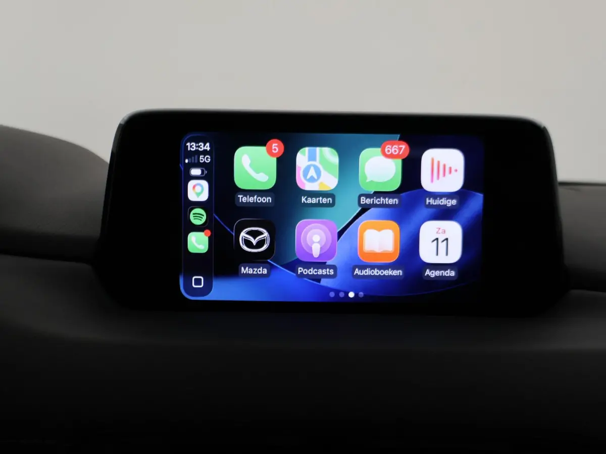 2.0 165 PK AUT. + 20 INCH LMV | LEDER | CARPLAY | BOSE | MEMORY | STUUR/STOELVERW.