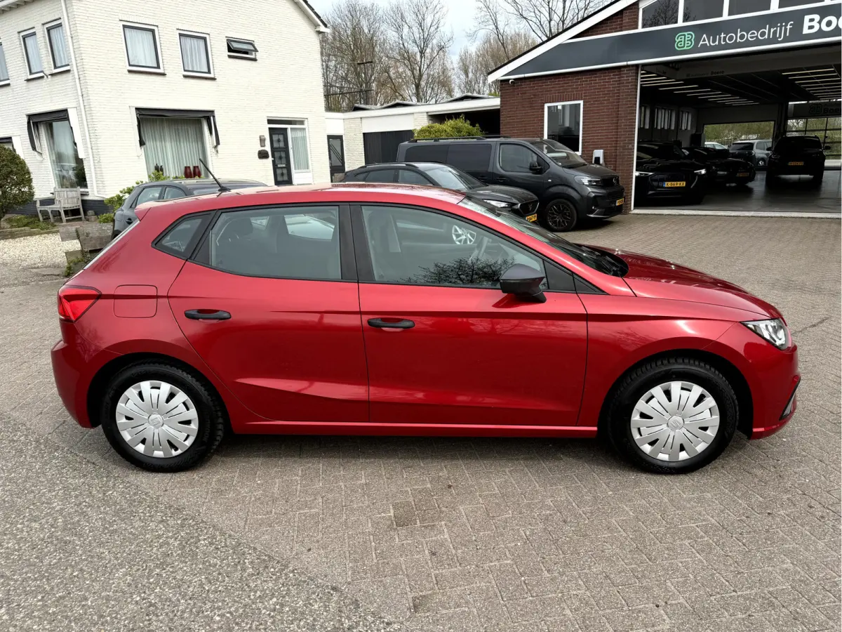 1.0 MPI Reference Airco, Stoelverwarming, Cruise Controll