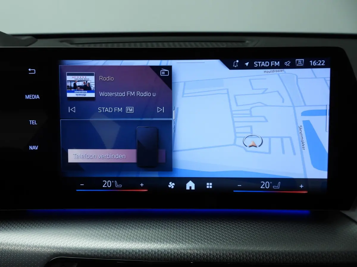 xDrive25e | M-Sportpakket | LED | HUD | Active Cruise | Trekhaak | Stoelverwarming | DAB | Harman-kardon sound | Alu 19 inch