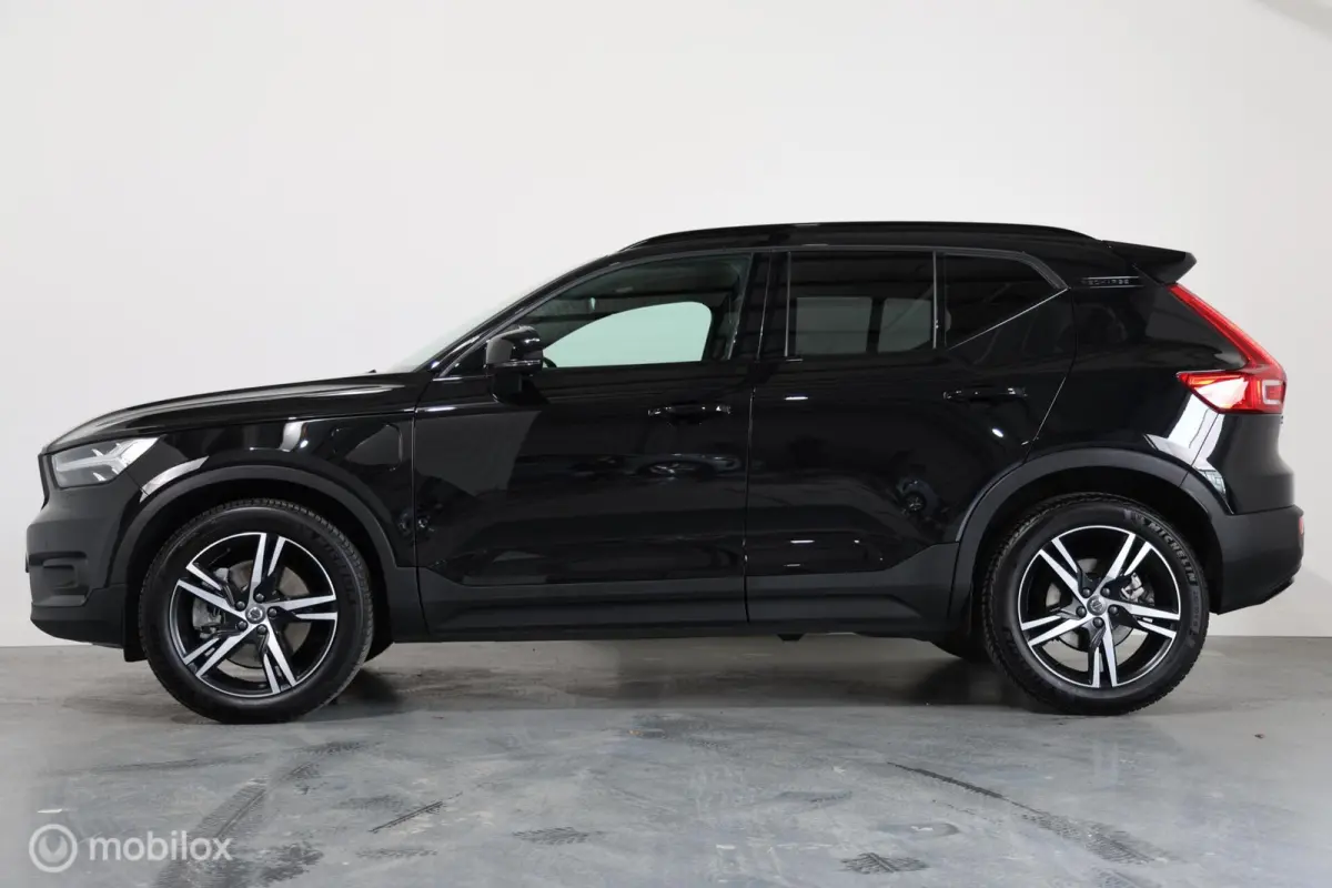 1.5 T5 R-Design - Camera - Adaptieve Cruise - Navi