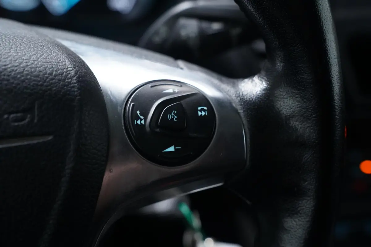 1.5 TDCi 100 pk L2 Airco, Trekhaak Cruise Control, Laadruimte Pakket, 2-Zits