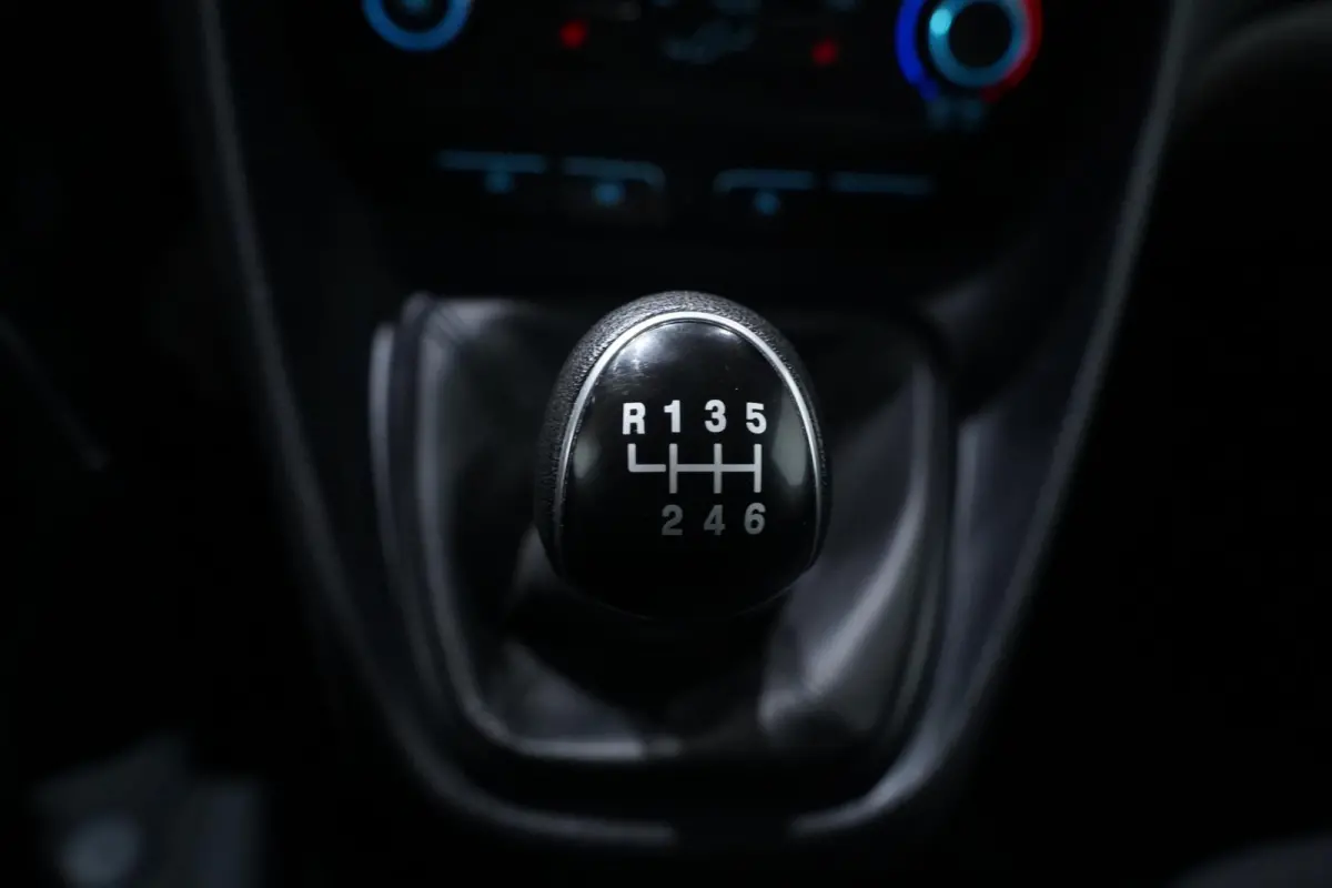 1.5 TDCi 100 pk L2 Airco, Trekhaak Cruise Control, Laadruimte Pakket, 2-Zits