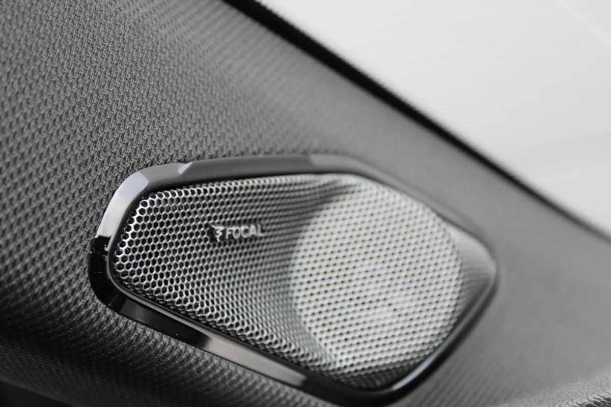 1.6 Plug-in Hybrid 195 GT | Automaat | Navigatie | Camera | Panorama/schuifdak | Focal | Nieuw model | Apple carplay |